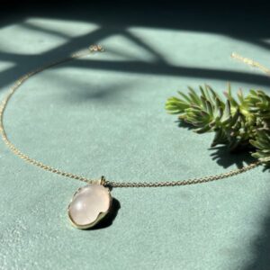 Girocollo bocciolo grande quarzo rosa